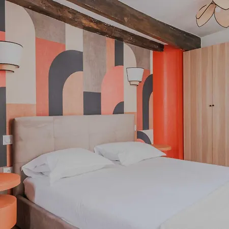 Charming Flat - 1br-4p - Voltaire-nation
